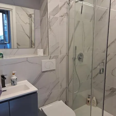 Apartamento Brand New In Isola Milán